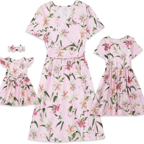 Matching Family Outfits: Floral Short-Sleeve T-Shirt Dresses — Crew Neck Design (With Pockets) — Mother & Daughter Style